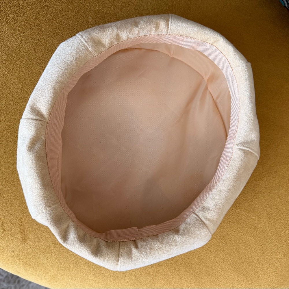 Vintage Faux Suede Tan Beret - Picture 7 of 8